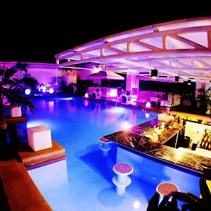 The Penthouse And Residences Ángeles